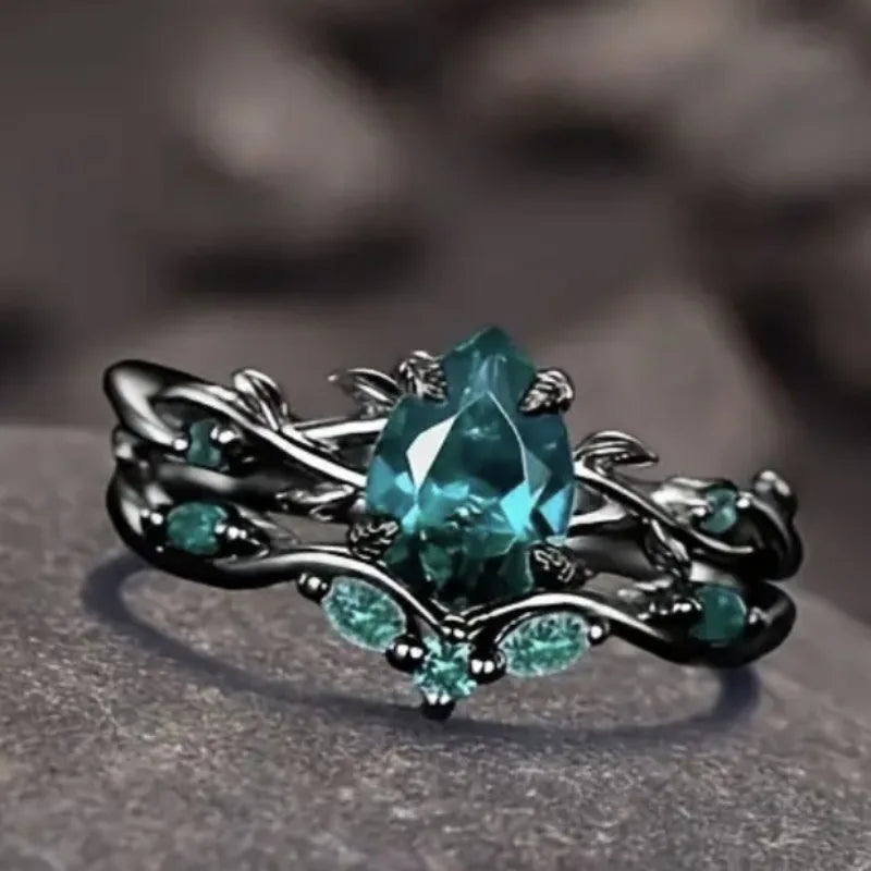 Green Elegance Ring - Flora Jewells